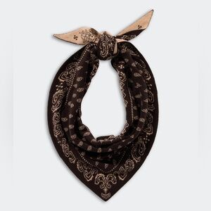 GUEST IN RESIDENCE The Wild Rag